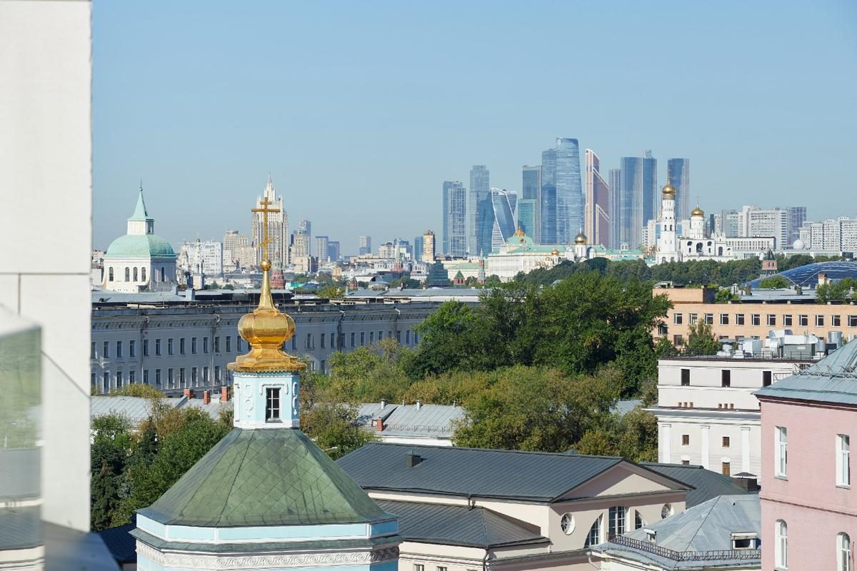Титул на Серебрянической